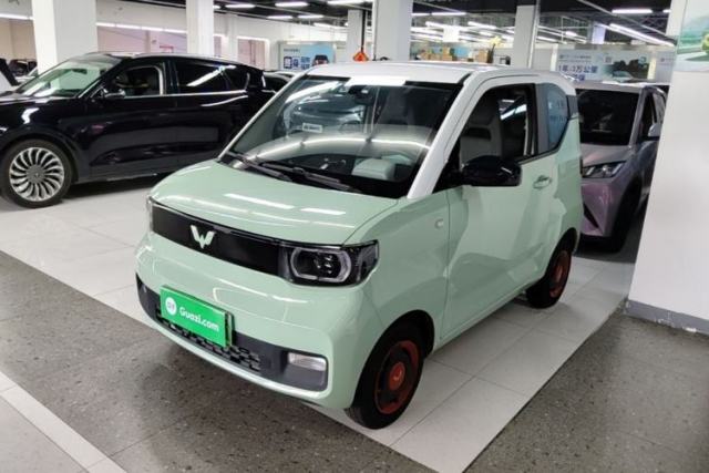 Used Wuling Hongguang MINIEV 2021 Macaron Premium Model – Lithium Iron Phosphate