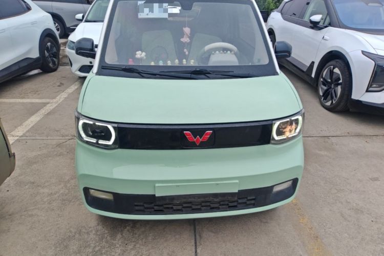 Used Wuling Hongguang MINIEV 2021 Macaron Fashion Model Lithium Iron Phosphate Front