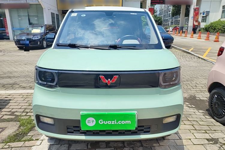 Used Wuling Hongguang MINIEV 2021 Macaron Fashion Model Lithium Iron Phosphate Front