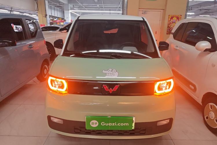 Used Wuling Hongguang MINIEV 2021 Macaron Fashion Model Lithium Iron Phosphate Front