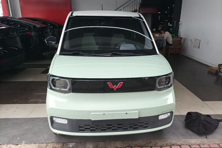 Used Wuling Hongguang MINIEV 2021 Macaron Sandwich Model 170 km Lithium Iron Phosphate Front