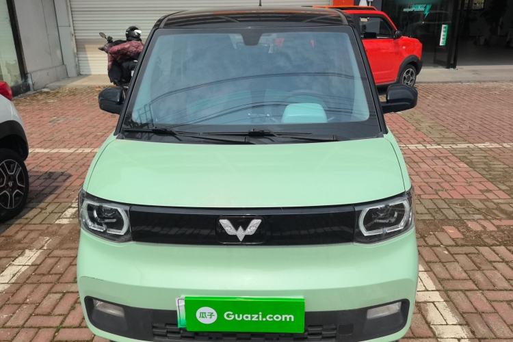 Used Wuling Hongguang MINIEV 2021 Macaron Fashion Model Lithium Iron Phosphate Front
