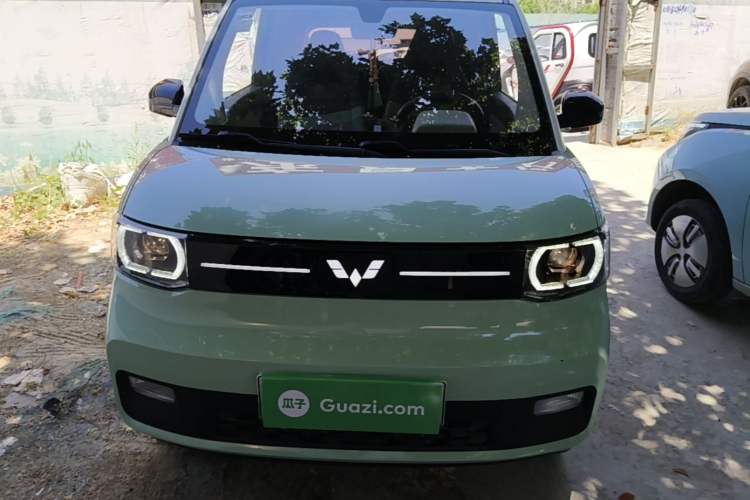 Used Wuling Hongguang MINIEV 2021 Macaron Premium Model – Lithium Iron Phosphate Front