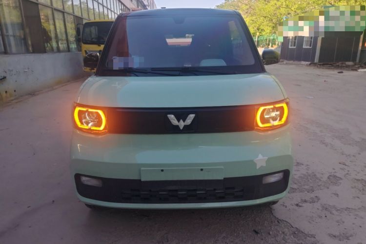 Used Wuling Hongguang MINIEV 2021 Macaron Fashion Model Lithium Iron Phosphate Front