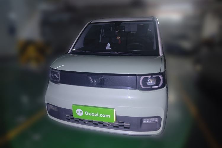 Used Wuling Hongguang MINIEV 2021 Macaron Fashion Model Lithium Iron Phosphate Front