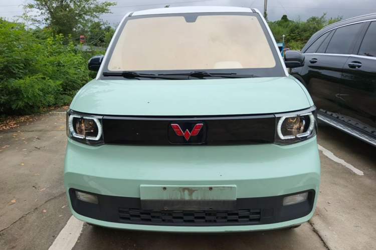 Used Wuling Hongguang MINIEV 2021 Macaron Fashion Model Lithium Iron Phosphate Front
