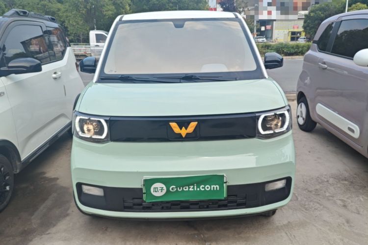 Used Wuling Hongguang MINIEV 2021 Macaron Sandwich Model 120 km Lithium NMC Front