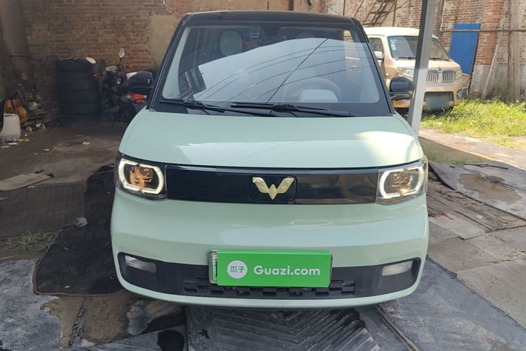 Used Wuling Hongguang MINIEV 2021 Macaron Fashion Model Lithium Iron Phosphate Front