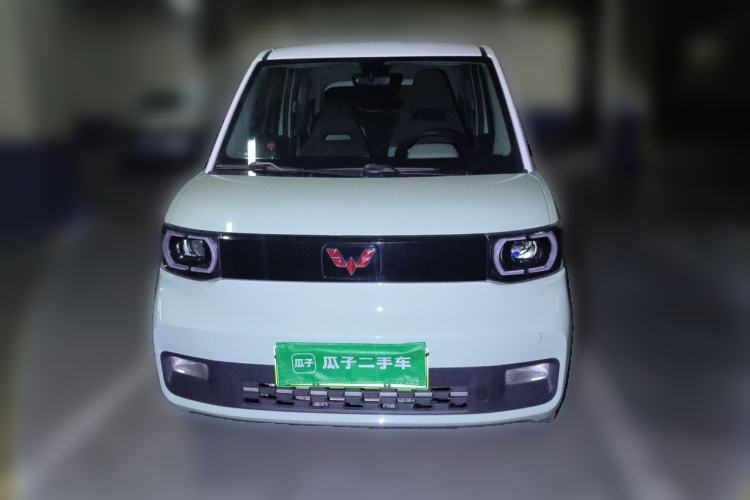 Used Wuling Hongguang MINIEV 2021 Macaron Fashion Model Lithium Iron Phosphate Front