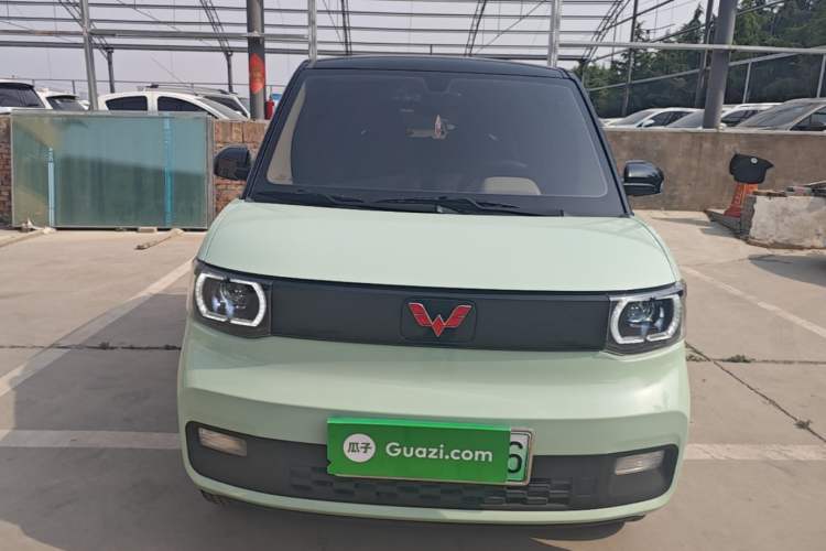 Used Wuling Hongguang MINIEV 2021 Macaron Fashion Model Lithium Iron Phosphate Front