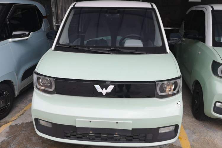 Used Wuling Hongguang MINIEV 2021 Macaron Premium Model – Lithium Iron Phosphate Front