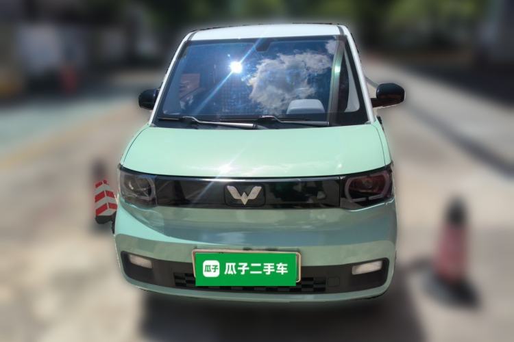 Used Wuling Hongguang MINIEV 2021 Macaron Fashion Model Lithium Iron Phosphate Front