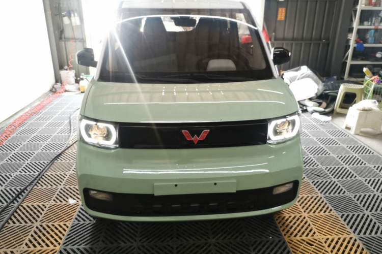 Used Wuling Hongguang MINIEV 2021 Macaron Premium Model – Lithium Iron Phosphate Front