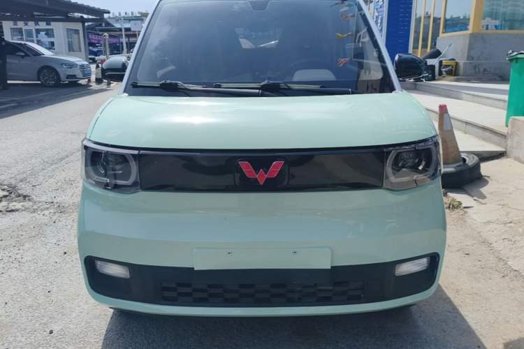 Used Wuling Hongguang MINIEV 2021 Macaron Premium Model – Lithium-NMC Front