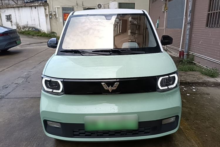 Used Wuling Hongguang MINIEV 2021 Macaron Sandwich Model 170 km Lithium Iron Phosphate Front