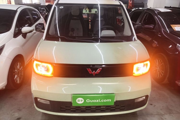 Used Wuling Hongguang MINIEV 2021 Macaron Fashion Model Lithium Iron Phosphate Front