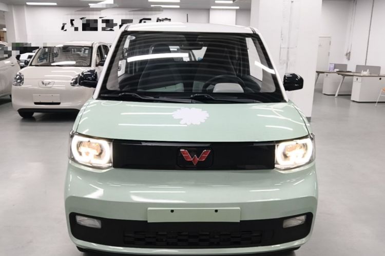 Used Wuling Hongguang MINIEV 2021 Macaron Premium Model – Lithium Iron Phosphate Front