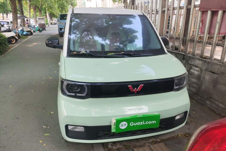 Used Wuling Hongguang MINIEV 2021 Macaron Premium Model – Lithium Iron Phosphate Front