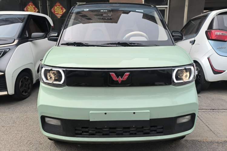 Used Wuling Hongguang MINIEV 2021 Macaron Fashion Model Lithium Iron Phosphate Front