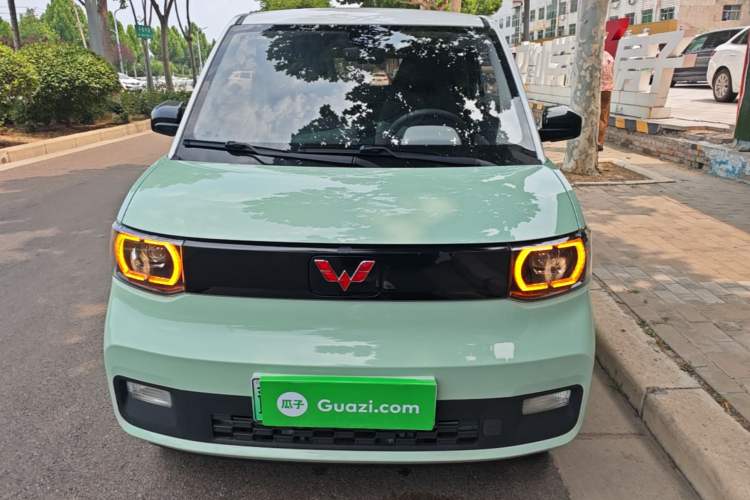Used Wuling Hongguang MINIEV 2021 Macaron Fashion Model Lithium Iron Phosphate Front