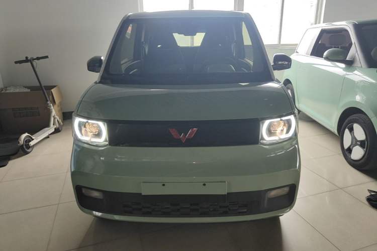 Used Wuling Hongguang MINIEV 2021 Macaron Premium Model – Lithium Iron Phosphate Front