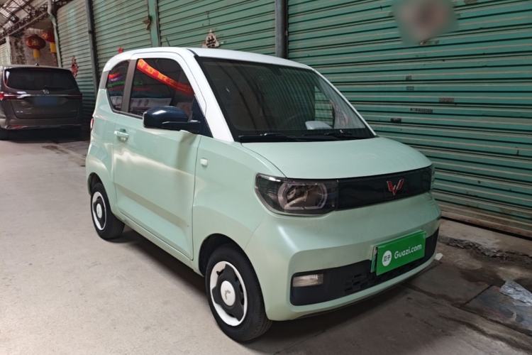 Used Wuling Hongguang MINIEV 2021 Macaron Fashion Model Lithium Iron Phosphate Front Right 45 Deg