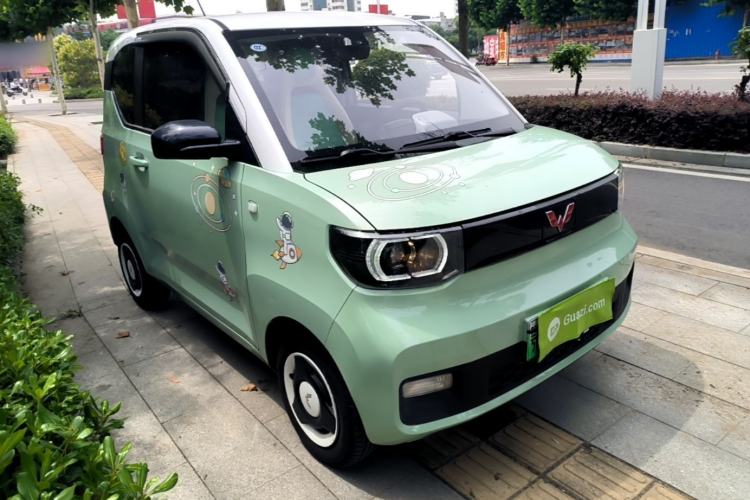 Used Wuling Hongguang MINIEV 2021 Macaron Premium Model – Lithium Iron Phosphate Front Right 45 Deg