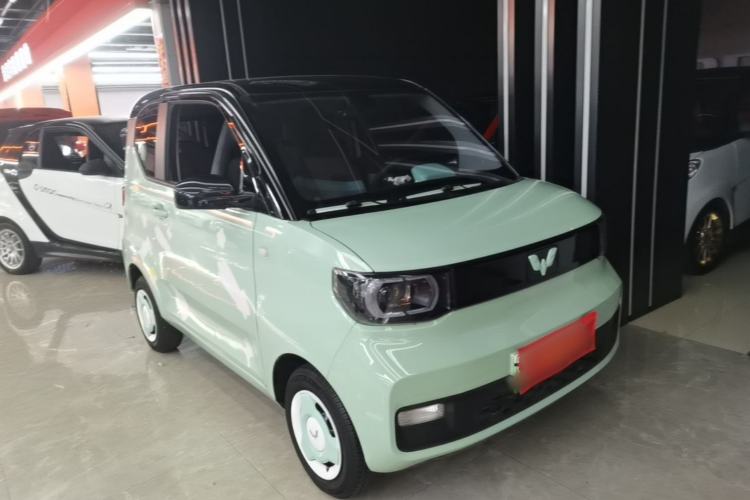 Used Wuling Hongguang MINIEV 2021 Macaron Fashion Model Lithium Iron Phosphate Front Right 45 Deg