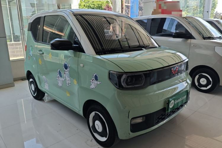 Used Wuling Hongguang MINIEV 2021 Macaron Premium Model – Lithium Iron Phosphate Front Right 45 Deg