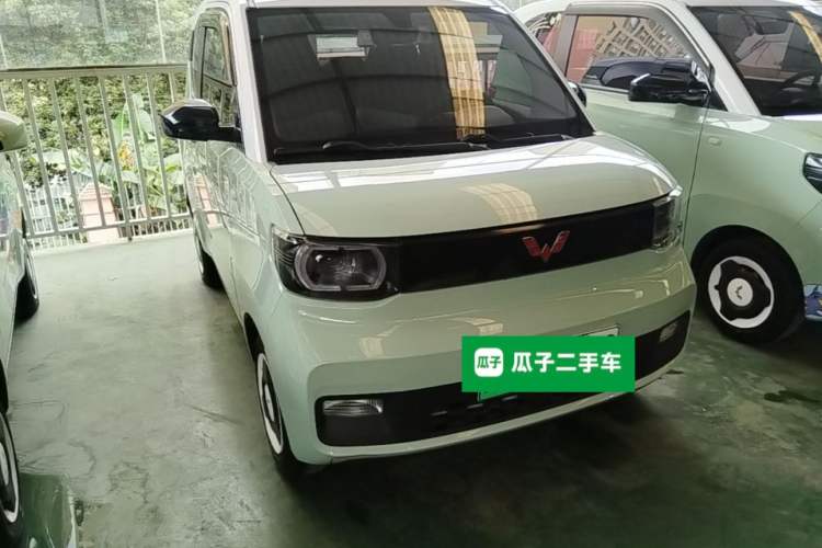 Used Wuling Hongguang MINIEV 2021 Macaron Premium Model – Lithium Iron Phosphate Front Right 45 Deg
