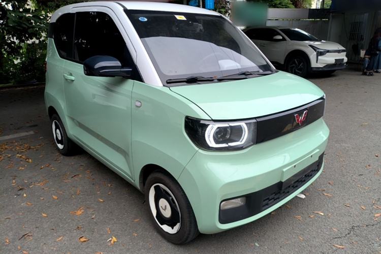 Used Wuling Hongguang MINIEV 2021 Macaron Premium Model – Lithium Iron Phosphate Front Right 45 Deg