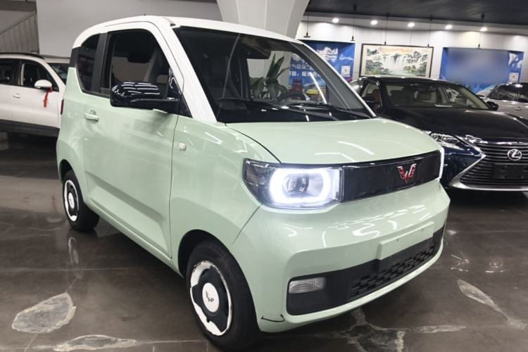 Used Wuling Hongguang MINIEV 2021 Macaron Fashion Model Lithium Iron Phosphate Front Right 45 Deg