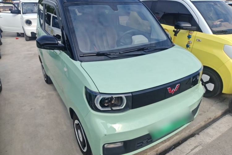 Used Wuling Hongguang MINIEV 2021 Macaron Premium Model – Lithium Iron Phosphate Front Right 45 Deg