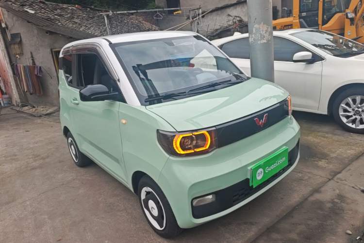 Used Wuling Hongguang MINIEV 2021 Macaron Premium Model – Lithium-NMC Front Right 45 Deg