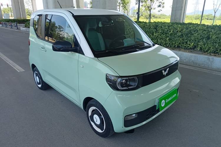 Used Wuling Hongguang MINIEV 2021 Macaron Premium Model – Lithium-NMC Front Right 45 Deg