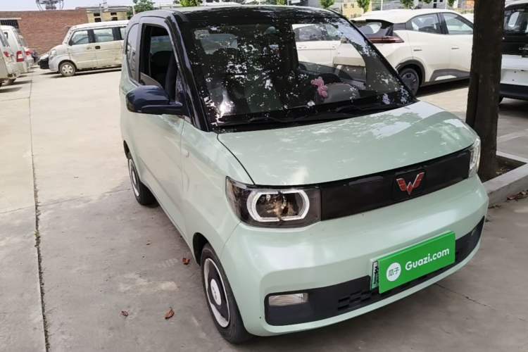 Used Wuling Hongguang MINIEV 2021 Macaron Premium Model – Lithium Iron Phosphate Front Right 45 Deg