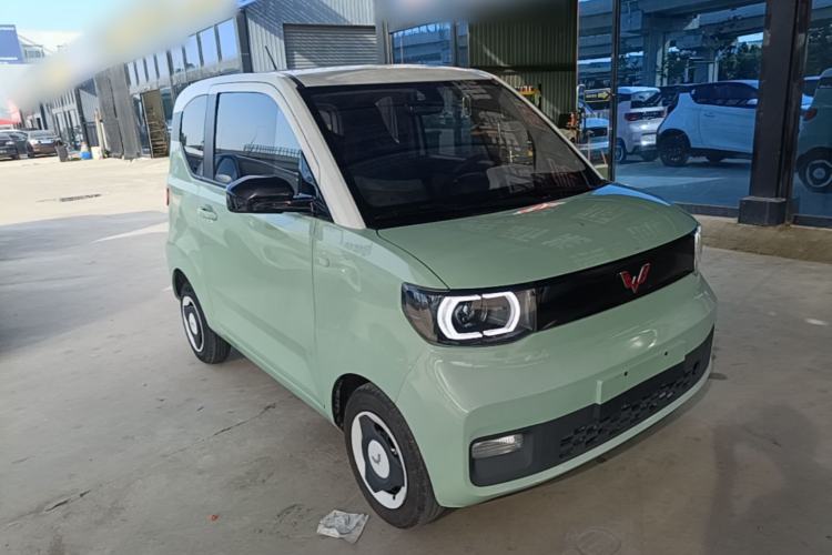 Used Wuling Hongguang MINIEV 2021 Macaron Fashion Model Lithium Iron Phosphate Front Right 45 Deg