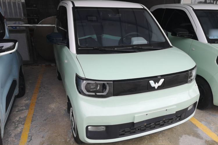 Used Wuling Hongguang MINIEV 2021 Macaron Premium Model – Lithium Iron Phosphate Front Right 45 Deg