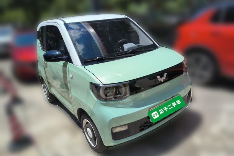 Used Wuling Hongguang MINIEV 2021 Macaron Fashion Model Lithium Iron Phosphate Front Right 45 Deg