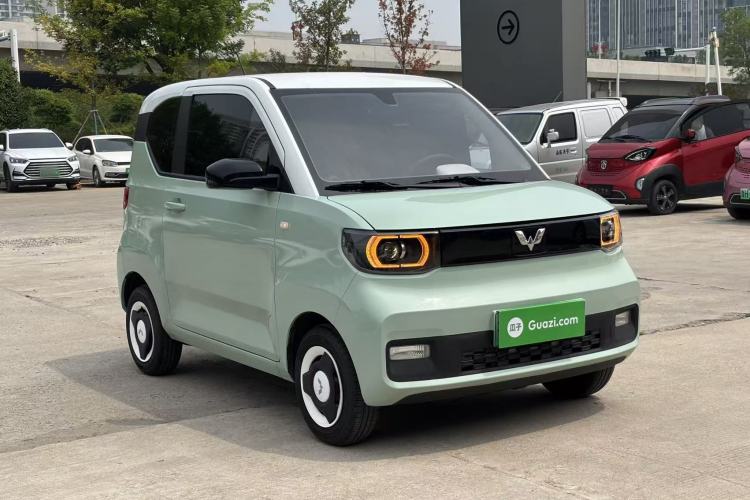 Used Wuling Hongguang MINIEV 2021 Macaron Premium Model – Lithium-NMC Front Right 45 Deg