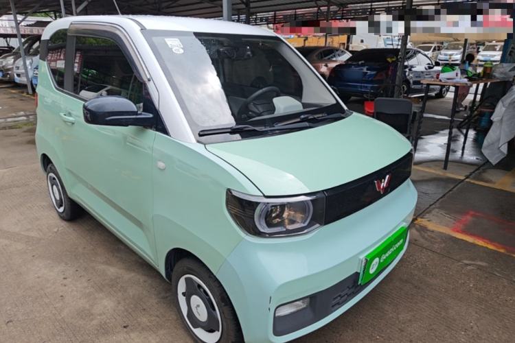 Used Wuling Hongguang MINIEV 2021 Macaron Fashion Model Lithium Iron Phosphate Front Right 45 Deg