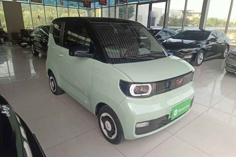 Used Wuling Hongguang MINIEV 2021 Macaron Premium Model – Lithium-NMC Front Right 45 Deg