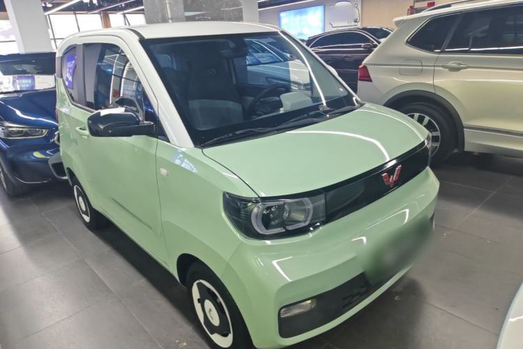 Used Wuling Hongguang MINIEV 2021 Macaron Premium Model – Lithium Iron Phosphate Front Right 45 Deg