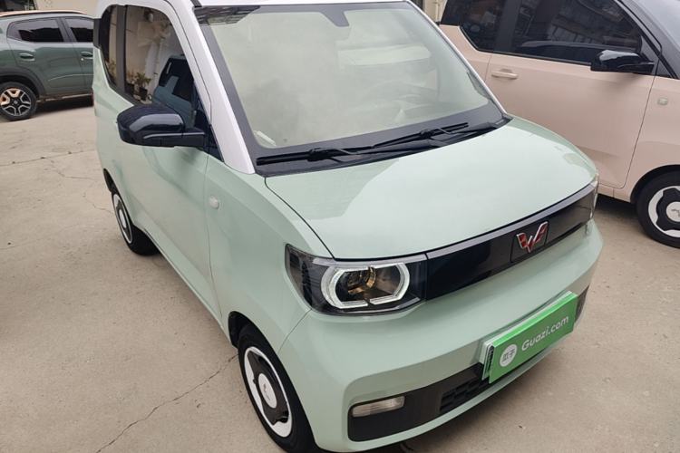 Used Wuling Hongguang MINIEV 2021 Macaron Fashion Model Lithium Iron Phosphate Front Right 45 Deg