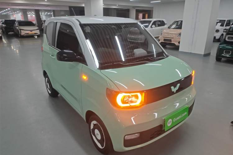 Used Wuling Hongguang MINIEV 2021 Macaron Premium Model – Lithium Iron Phosphate Front Right 45 Deg
