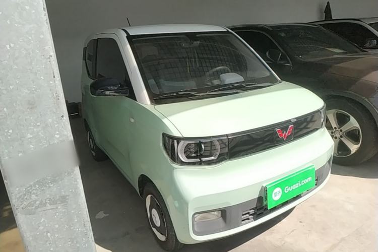 Used Wuling Hongguang MINIEV 2021 Macaron Fashion Model Lithium Iron Phosphate Front Right 45 Deg