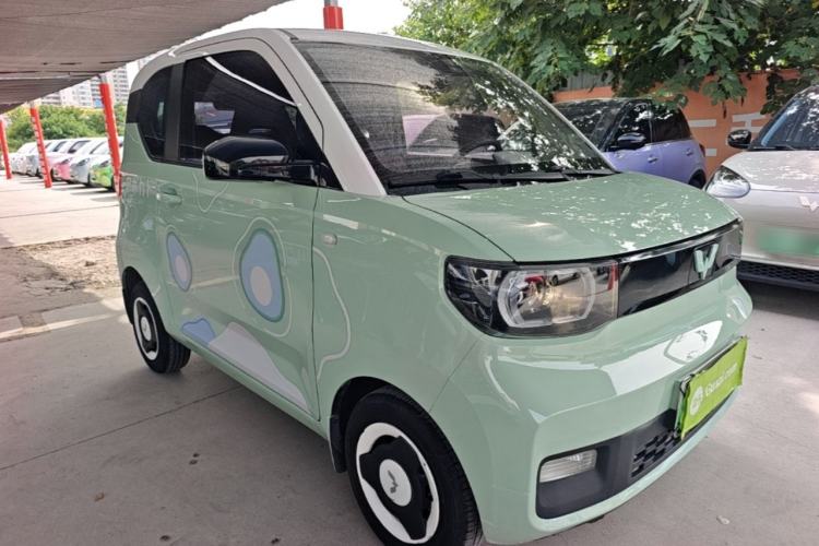 Used Wuling Hongguang MINIEV 2021 Macaron Premium Model – Lithium Iron Phosphate Front Right 45 Deg