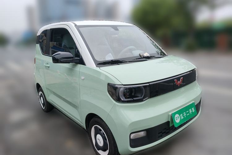 Used Wuling Hongguang MINIEV 2021 Macaron Fashion Model Lithium Iron Phosphate Front Right 45 Deg