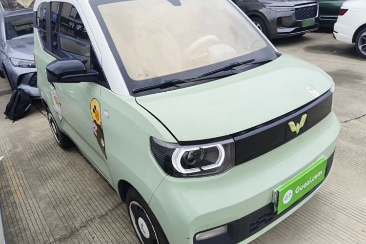 Used Wuling Hongguang MINIEV 2021 Macaron Fashion Model Lithium Iron Phosphate Front Right 45 Deg