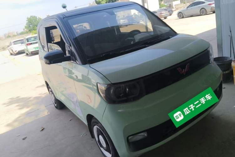 Used Wuling Hongguang MINIEV 2021 Macaron Fashion Edition Lithium-Ion Battery Front Right 45 Deg